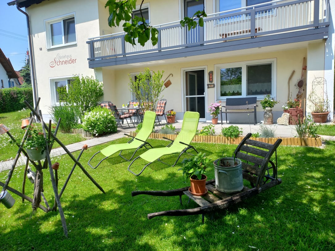 Terrasse Wohnung Apfelblüte